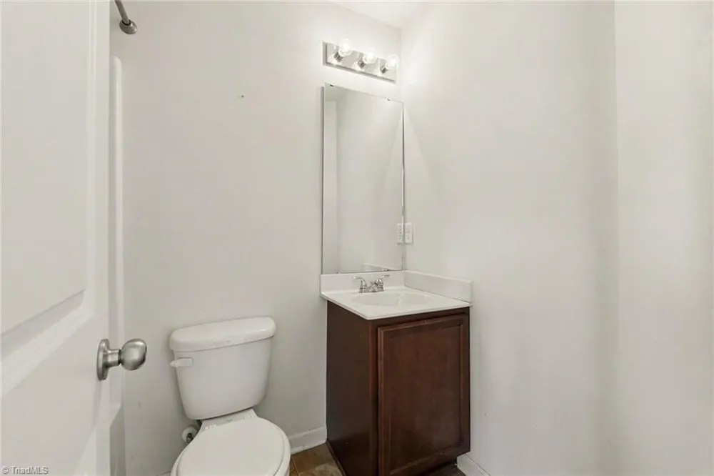 1168 Brooksridge Way Whitsett, NC 27377
