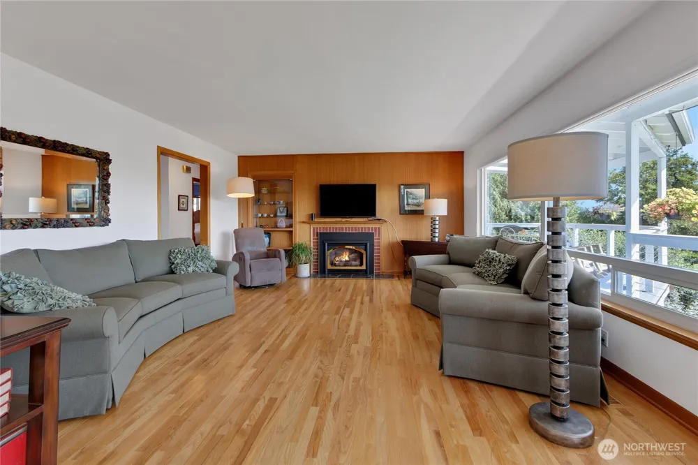 1167 McKinley Street Enumclaw, WA 98022