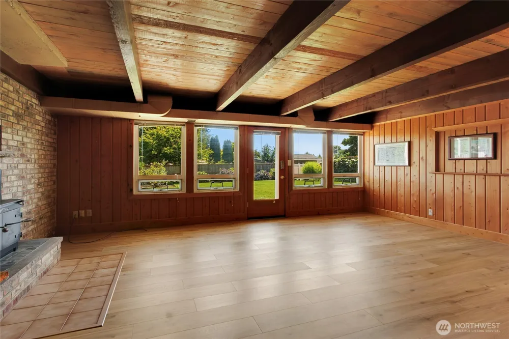 1167 McKinley Street Enumclaw, WA 98022