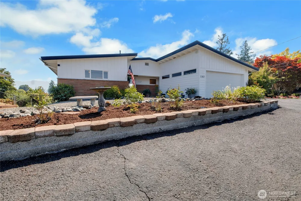 1167 McKinley Street Enumclaw, WA 98022