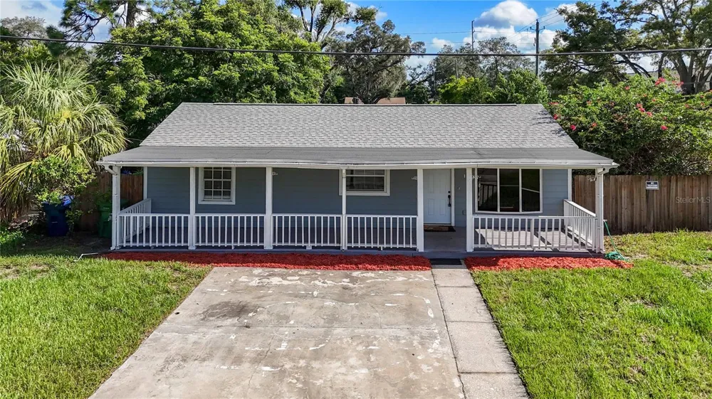 320 E ALTHEA AVENUE Tampa, FL 33612