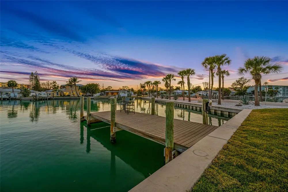 370 59TH AVENUE St Pete Beach, FL 33706