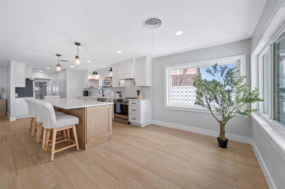 370 59TH AVENUE St Pete Beach, FL 33706