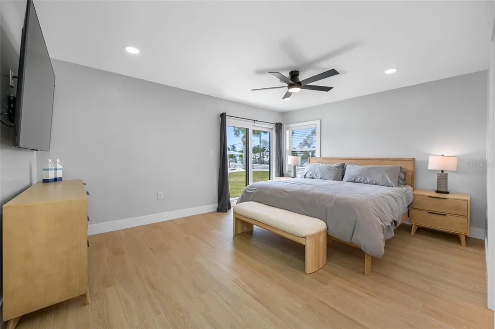 370 59TH AVENUE St Pete Beach, FL 33706
