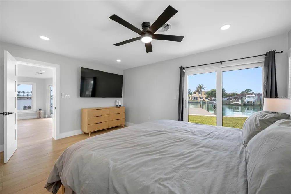 370 59TH AVENUE St Pete Beach, FL 33706