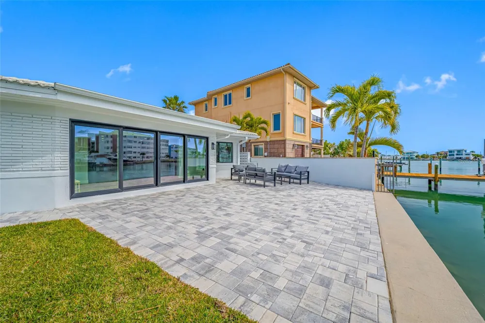 370 59TH AVENUE St Pete Beach, FL 33706