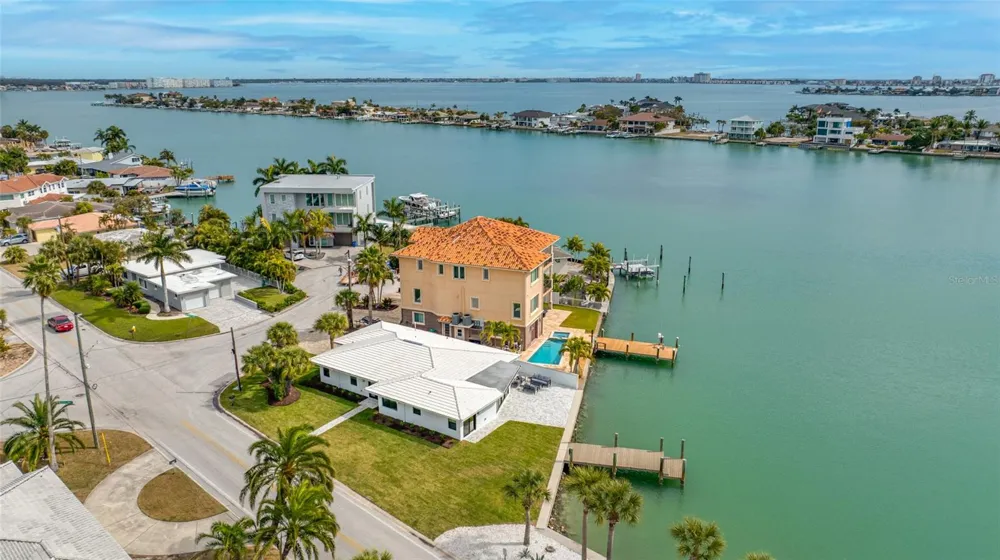 370 59TH AVENUE St Pete Beach, FL 33706