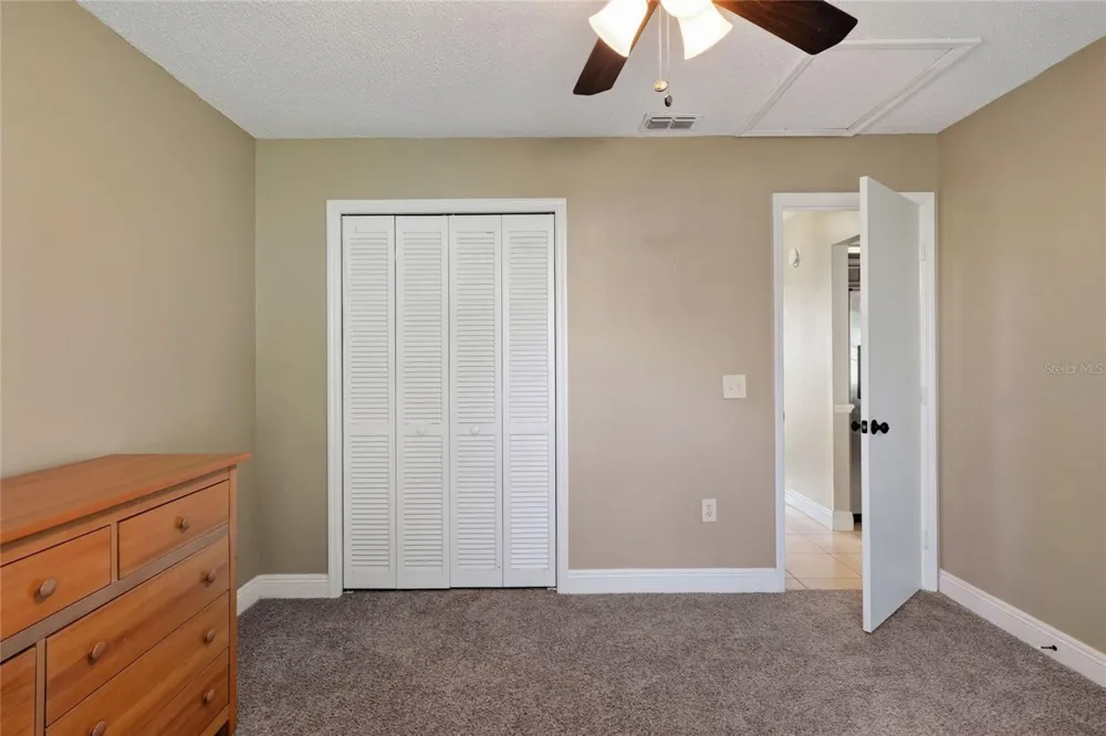 3210 THOROUGHBRED LOOP Lakeland, FL 33811