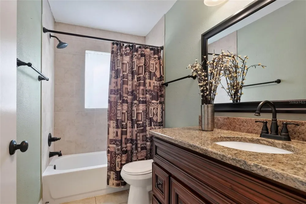 3210 THOROUGHBRED LOOP Lakeland, FL 33811