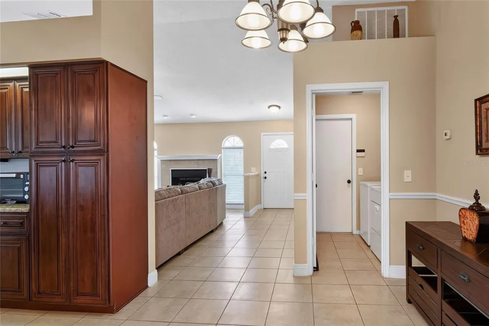 3210 THOROUGHBRED LOOP Lakeland, FL 33811