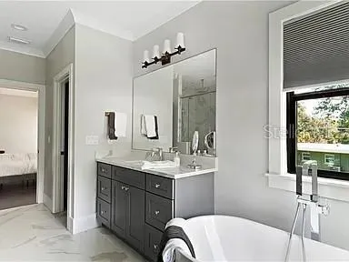 2234 HOWARD DRIVE Winter Park, FL 32789