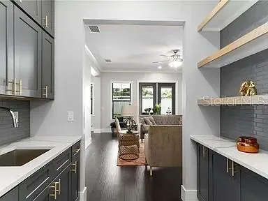 2234 HOWARD DRIVE Winter Park, FL 32789