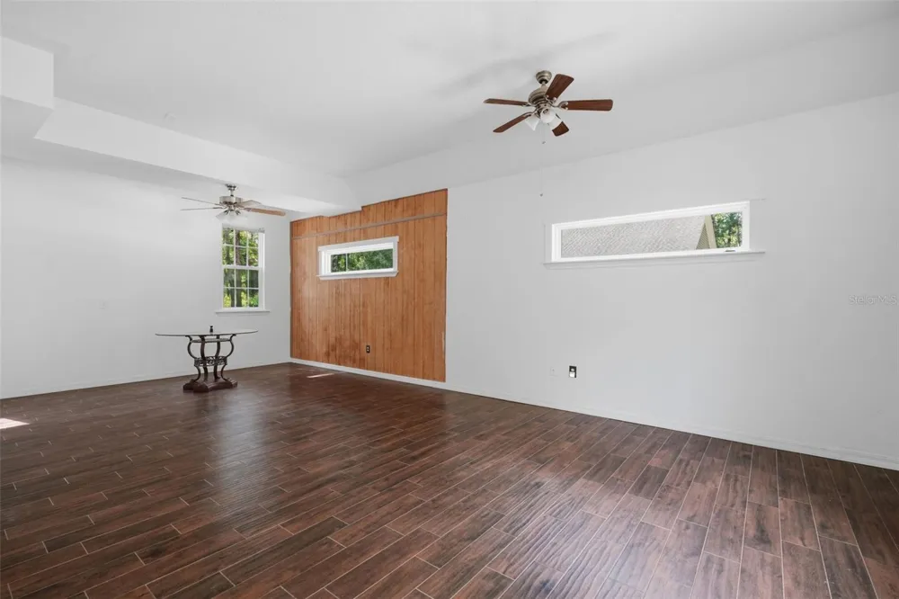 18308 VALOR PATH Brooksville, FL 34604