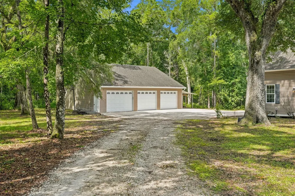 18308 VALOR PATH Brooksville, FL 34604