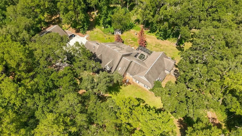 18308 VALOR PATH Brooksville, FL 34604