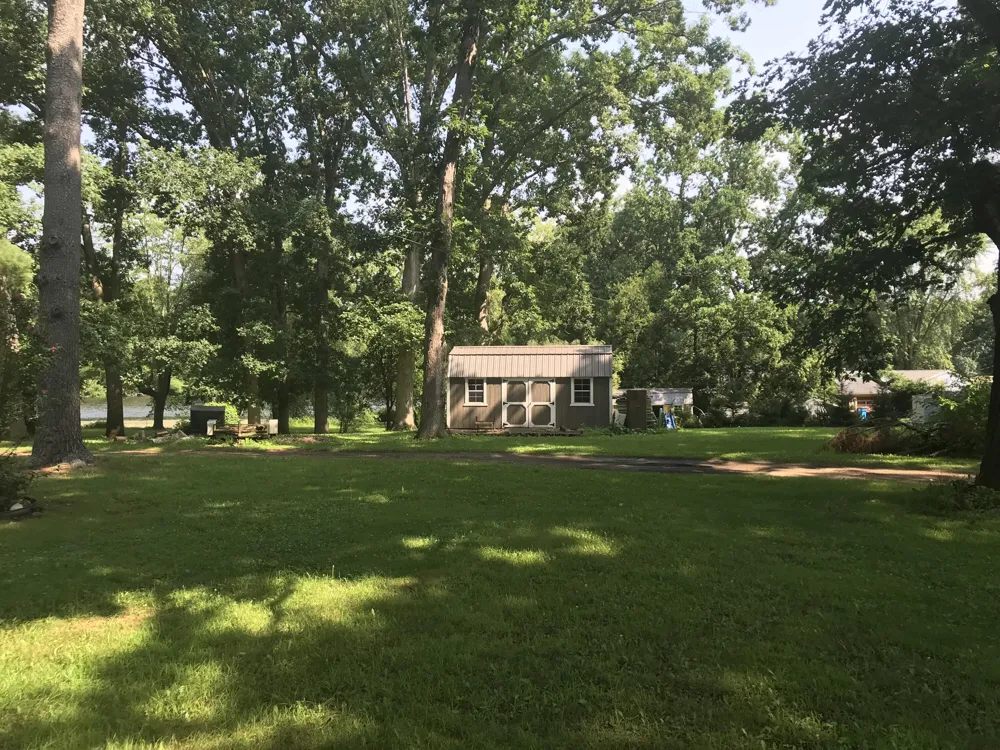 11448 Riverside Drive White Pigeon, MI 49099