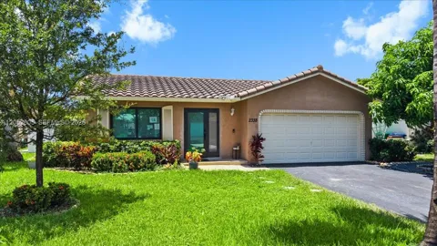 2338 NW 98th Way