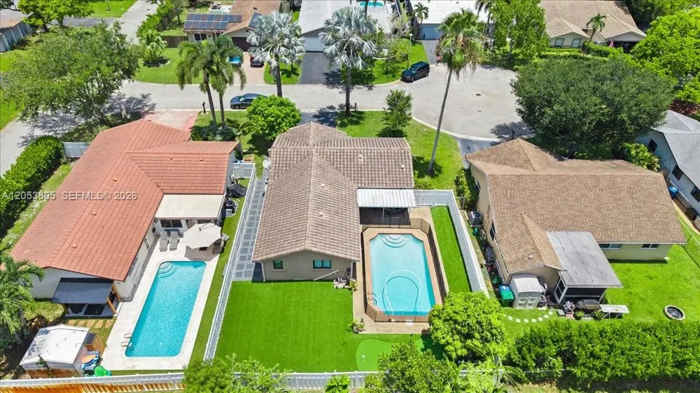 2338 NW 98th Way Coral Springs, FL 33065