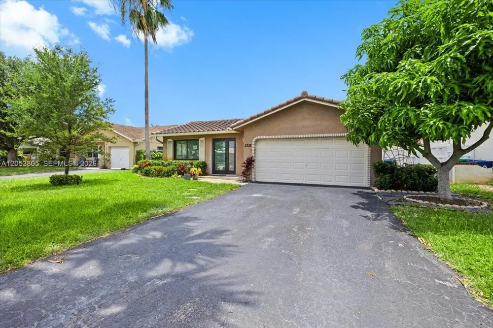 2338 NW 98th Way Coral Springs, FL 33065
