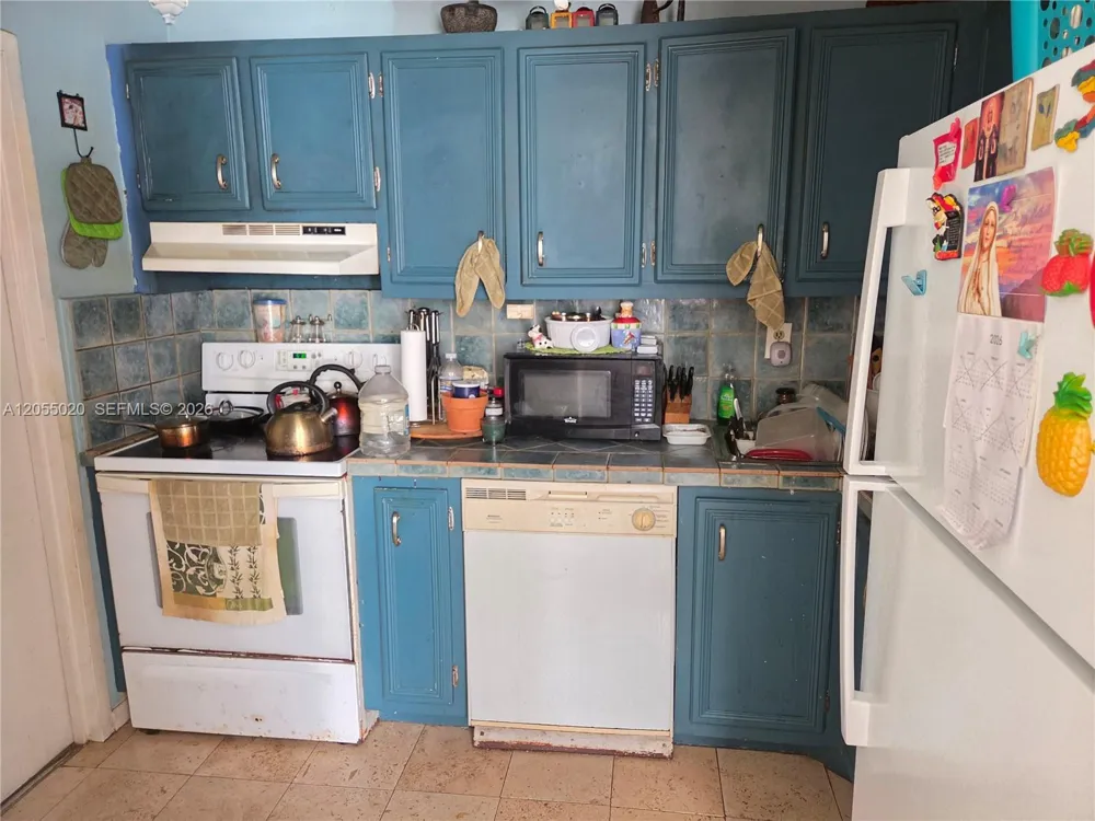 9020 NE 8th Ave #2F Miami Shores, FL 33138