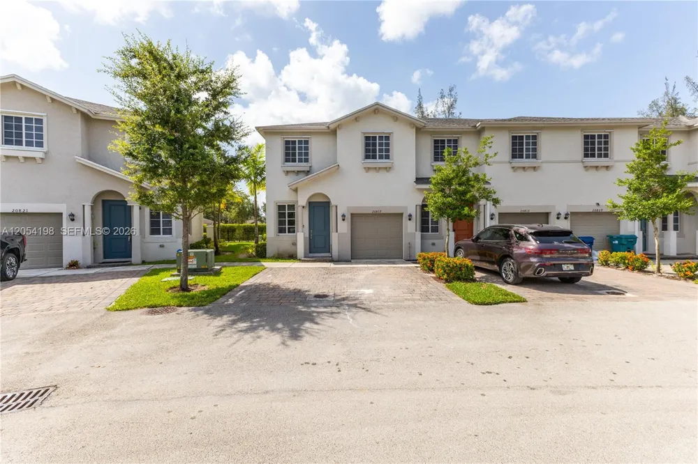 20817 NW 9th Path #0 Miami Gardens, FL 33169