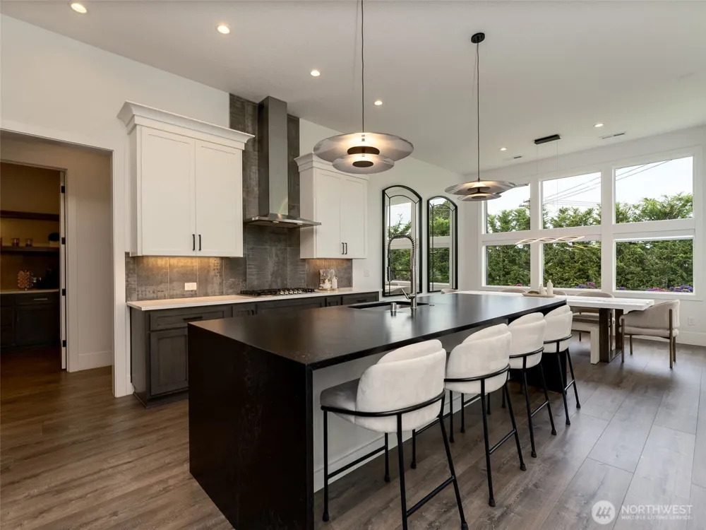 18200 NE 82 STREET Vancouver, WA 98682