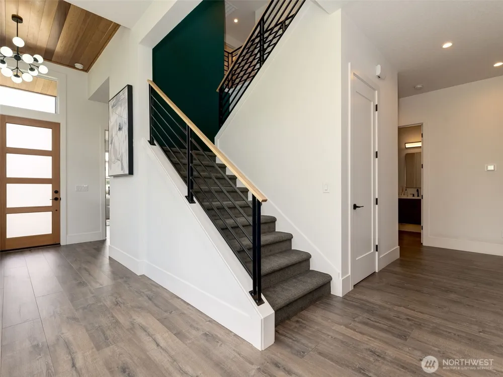18200 NE 82 STREET Vancouver, WA 98682
