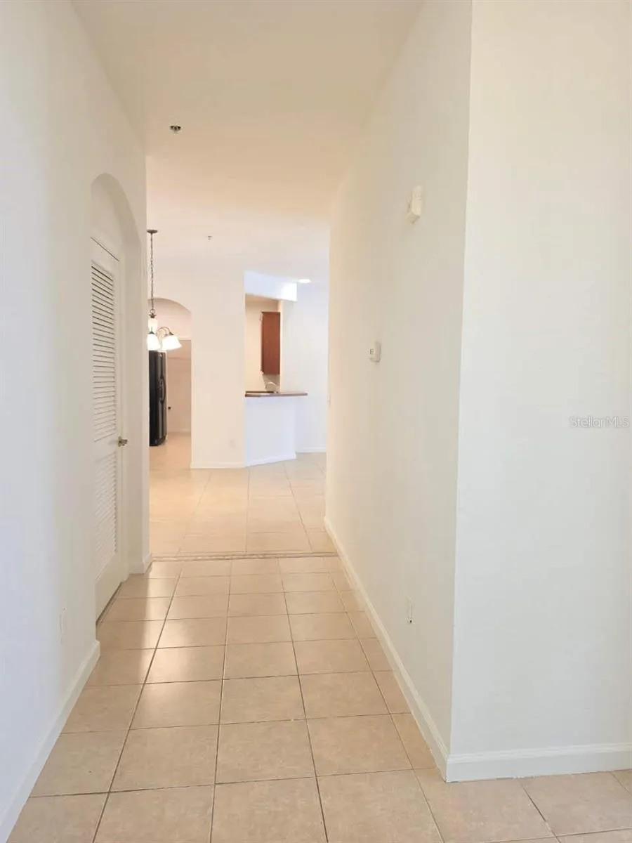 3000 LAUREL PARK LANE #207 Kissimmee, FL 34741