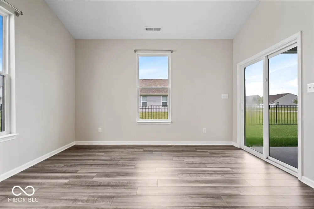 9828 Canyon Lane Pendleton, IN 46064