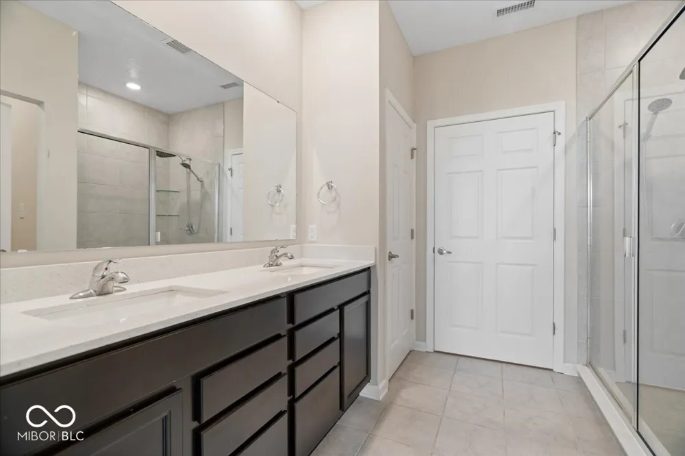 9828 Canyon Lane Pendleton, IN 46064