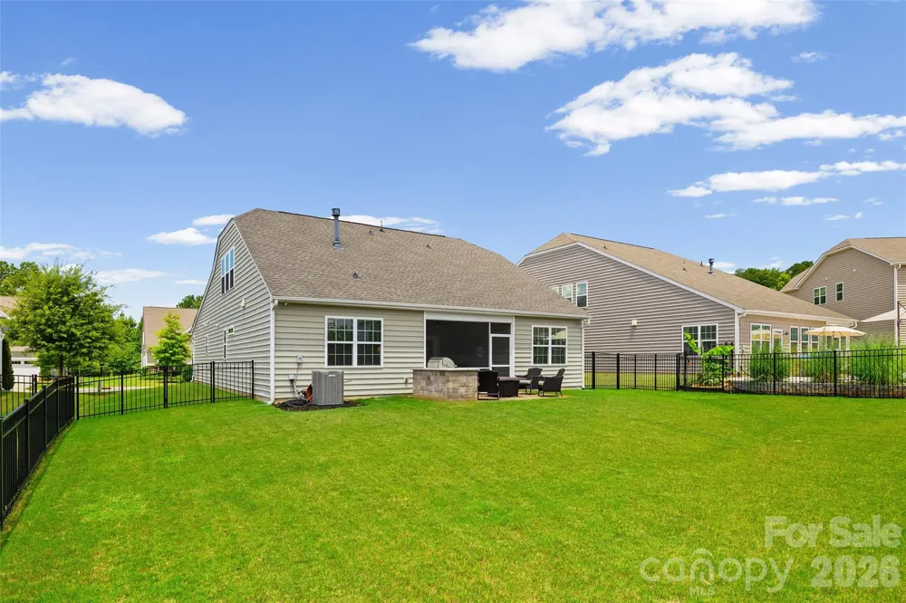 2336 Abundance Lane Waxhaw, NC 28173