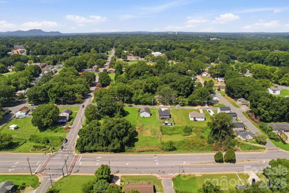 911 Chester Street Gastonia, NC 28052