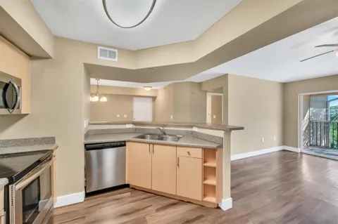 3702 NW MEDITERRANEAN LANE #103