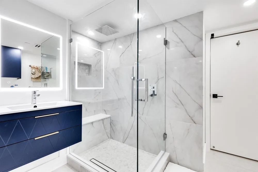 3000 OCEAN DRIVE #PH-A Singer Island, FL 33404
