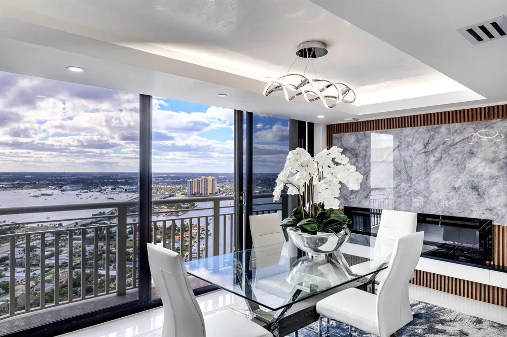 3000 OCEAN DRIVE #PH-A Singer Island, FL 33404