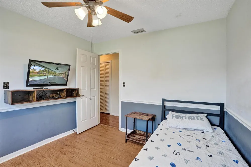 3145 NW 116th Avenue Coral Springs, FL 33065