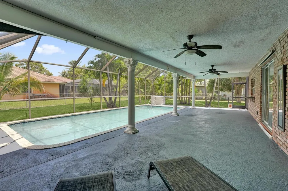 3145 NW 116th Avenue Coral Springs, FL 33065