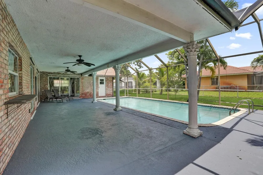 3145 NW 116th Avenue Coral Springs, FL 33065