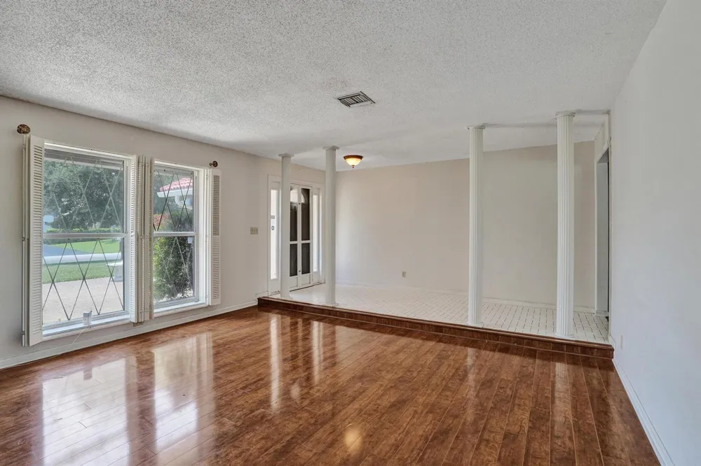3145 NW 116th Avenue Coral Springs, FL 33065