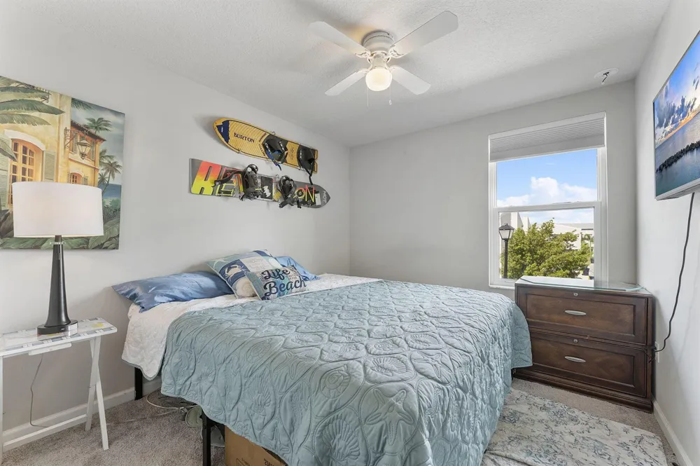3947 SE Mentmore Lane Stuart, FL 34997