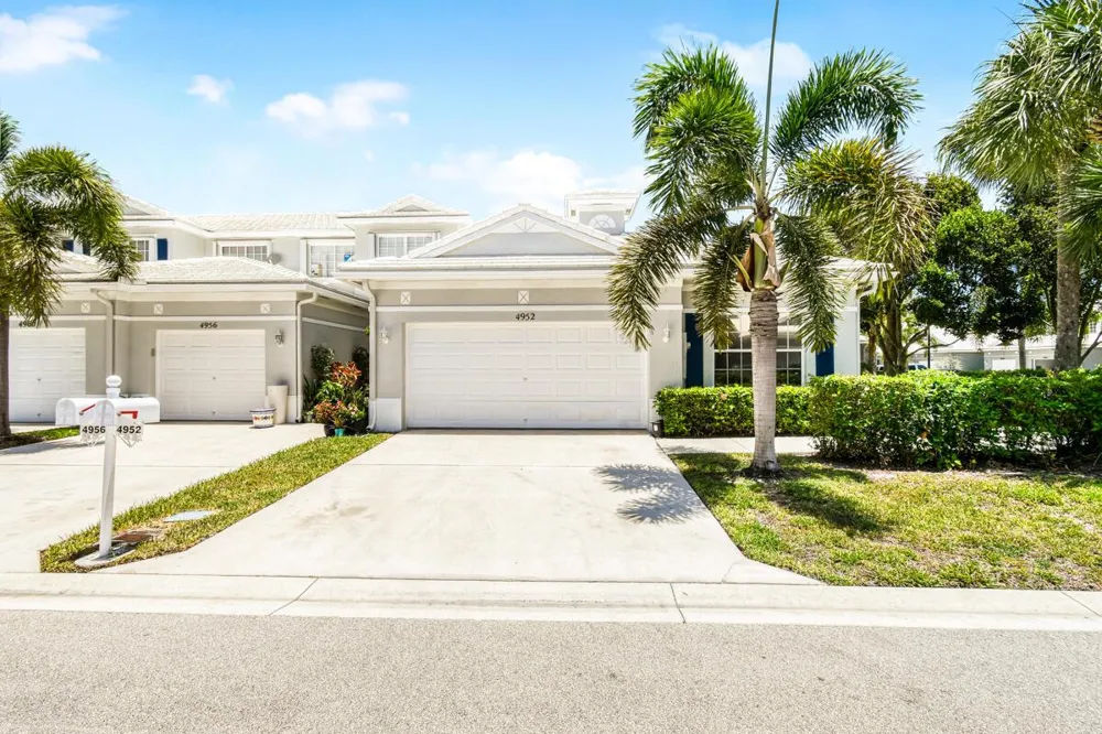 4952 Southard Street Lake Worth, FL 33463