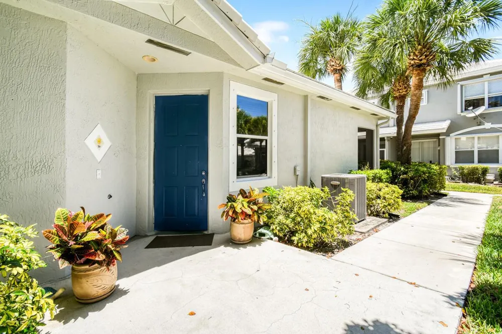 4952 Southard Street Lake Worth, FL 33463