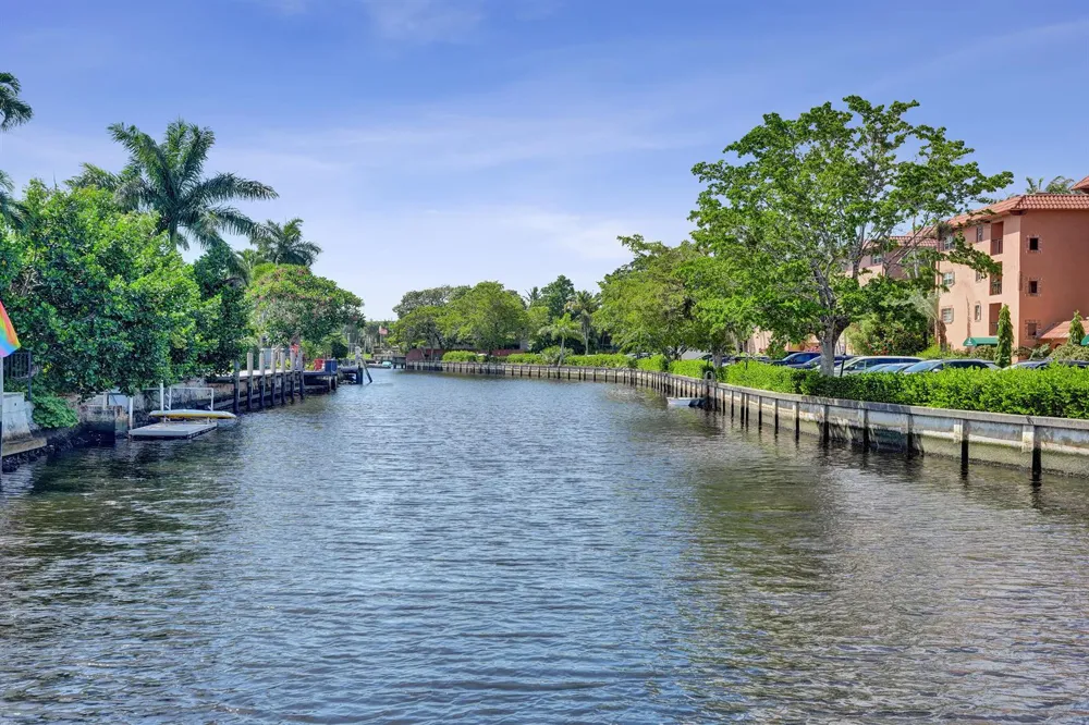 316 NW 20TH STREET Wilton Manors, FL 33311