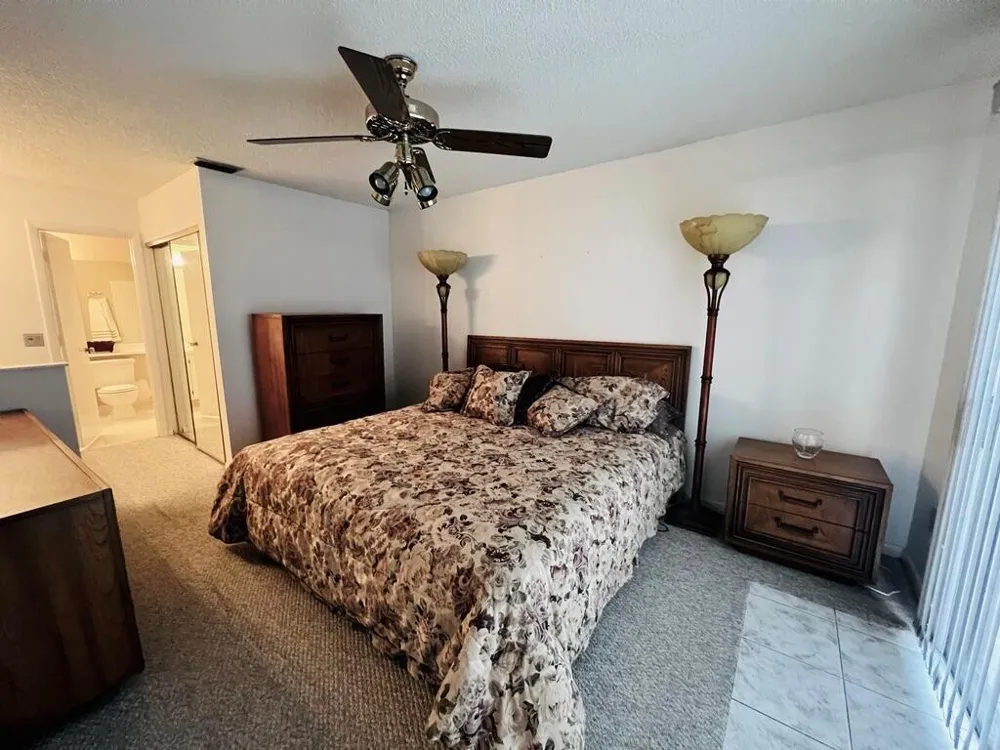 4232 PALM BAY #D West Palm Beach, FL 33406