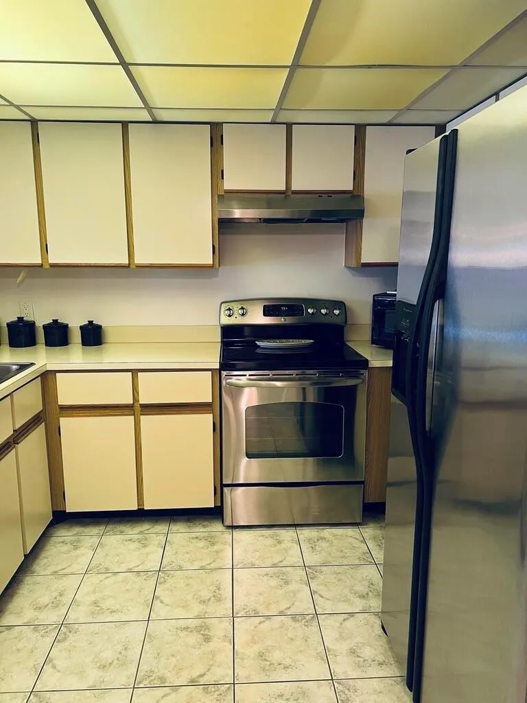 4232 PALM BAY #D West Palm Beach, FL 33406