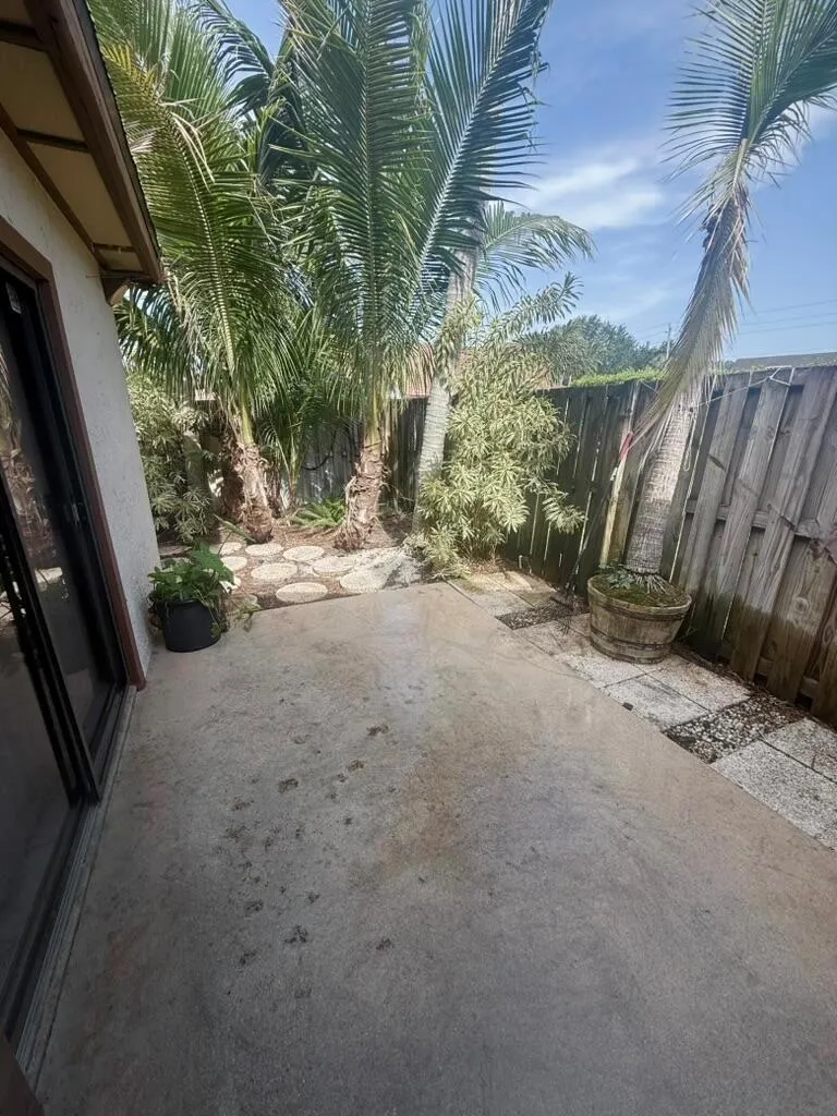 4232 PALM BAY #D West Palm Beach, FL 33406