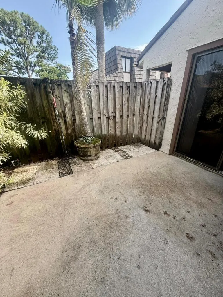 4232 PALM BAY #D West Palm Beach, FL 33406