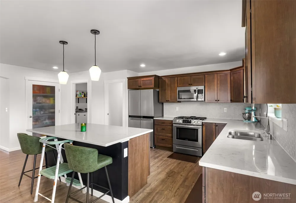 17152 Big Fir Place Mount Vernon, WA 98274