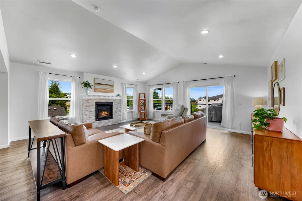 17152 Big Fir Place Mount Vernon, WA 98274