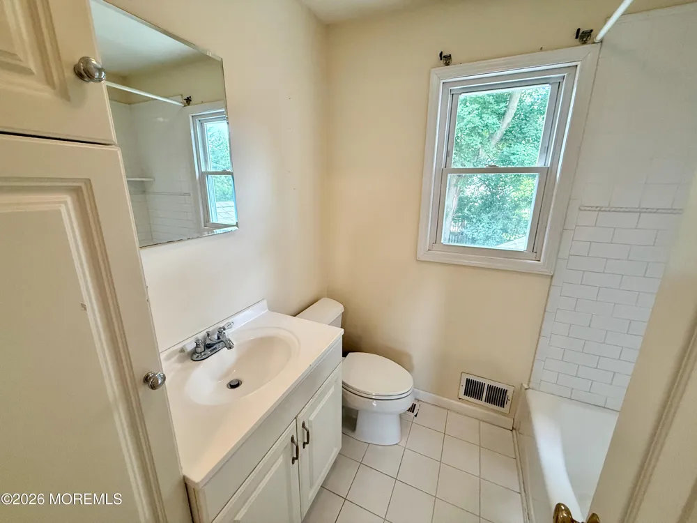 34 Highland Avenue Rumson, NJ 07760